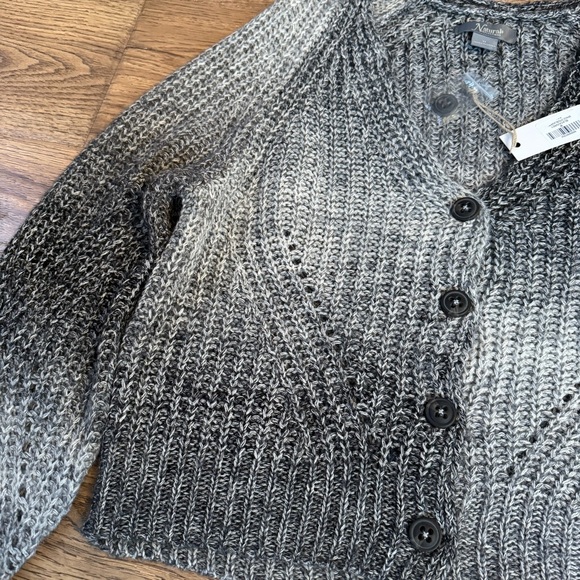 Natural ReflectionsWool Blend Cardigan Button Crop Womens  Medium NWT - Picture 2 of 6